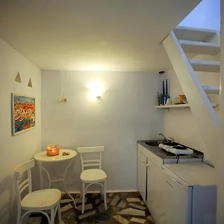 Aparthotel Economy By Voula *